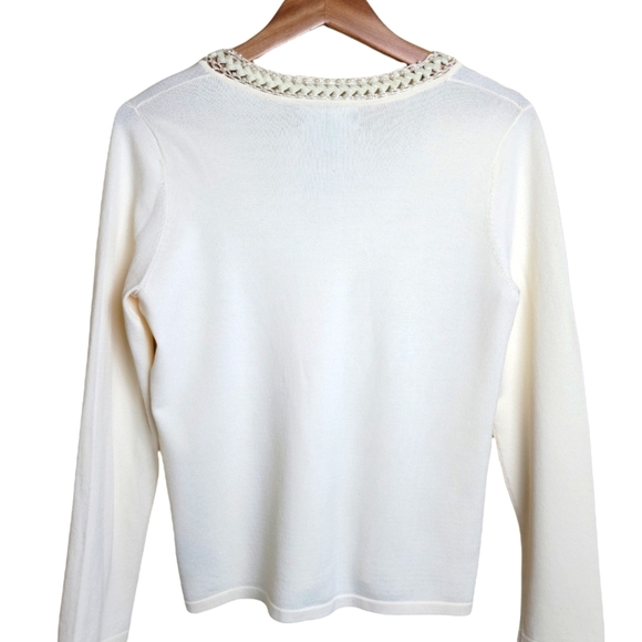 Jones NY Signature Pearls & Braid Collar V-neck Sweater‎ - Picture 2 of 8